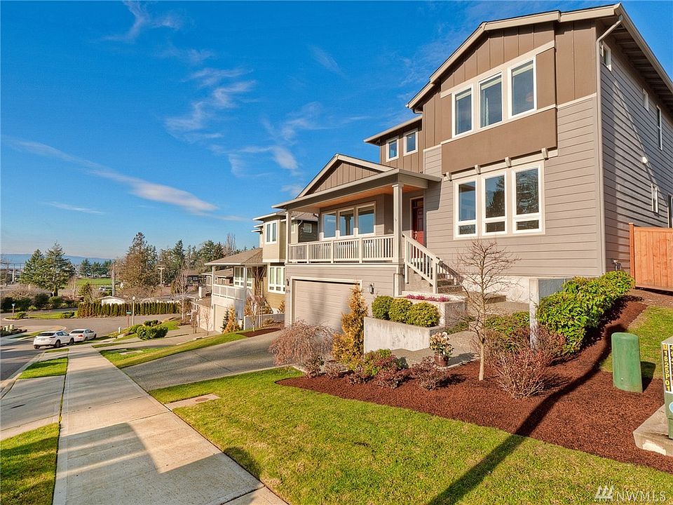 1st image of 8219 S 15th St