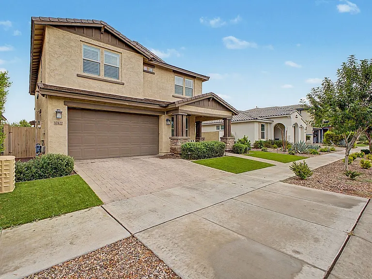 10422 E Corbin Ave — Photo 2