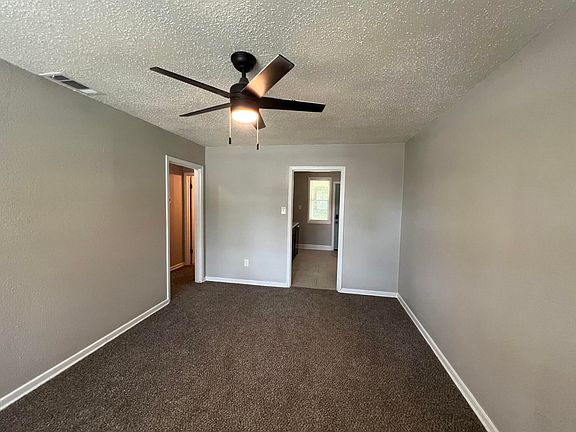 5th image of 3013 Waynoka Cv