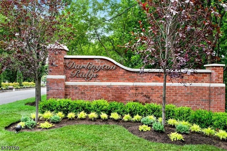 1st image of 1099 Sage Ct #1099