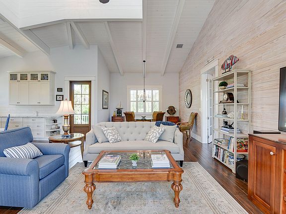 5th image of 17196 Bonita Ln W
