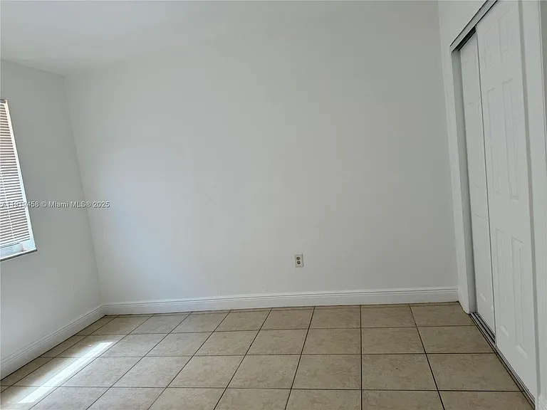 1851 NE 168th St #A2 — Photo 11
