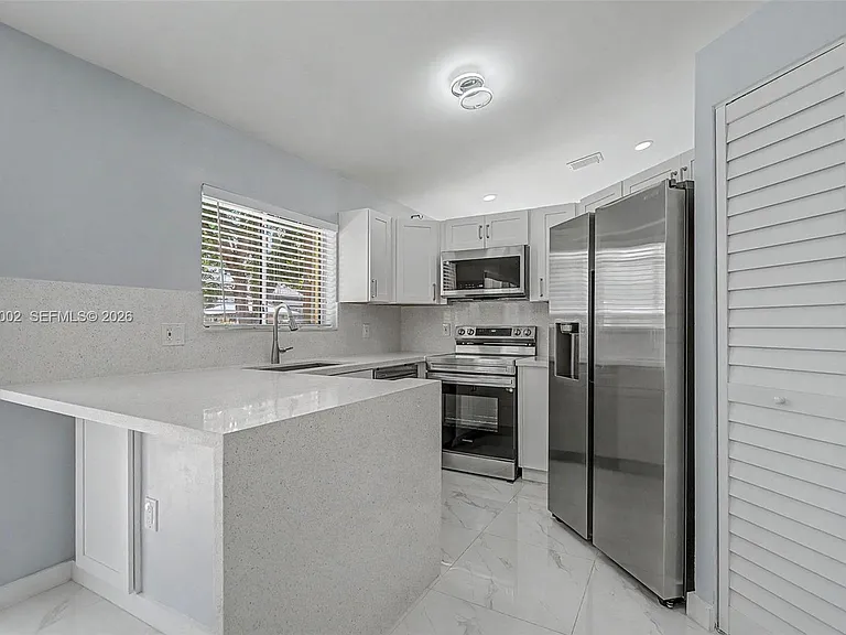 13765 SW 145th St — Photo 6