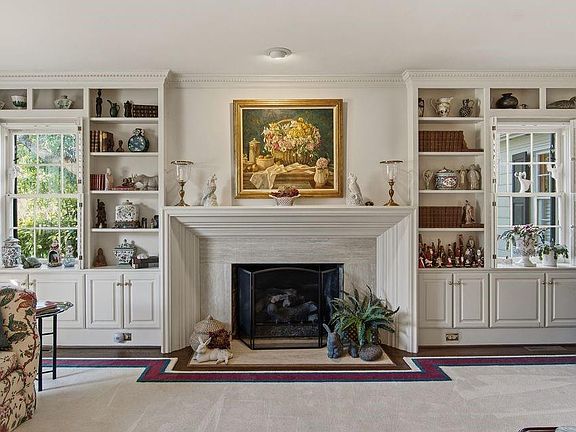 5th image of 2325 Warwick Rd