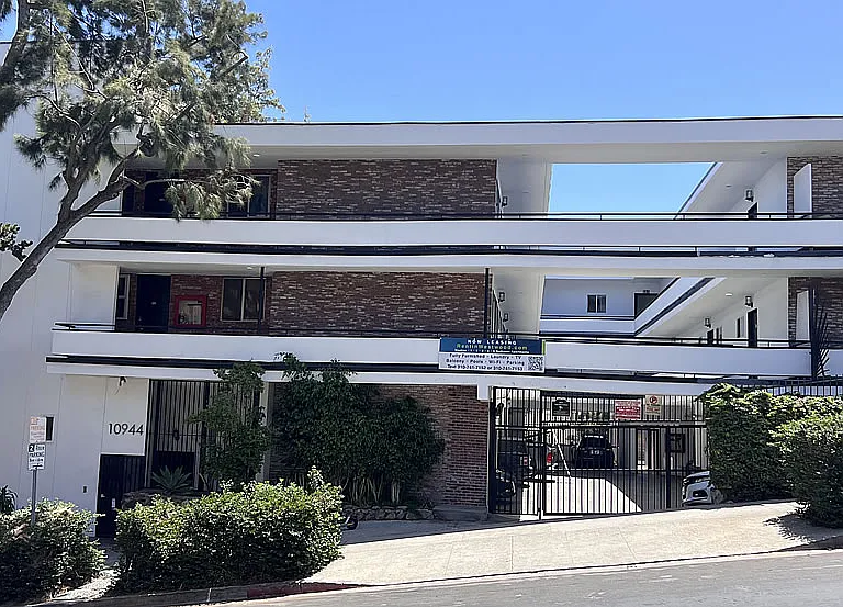 10944 STRATHMORE DRIVE, Westwood, CA 90024 - Building Front