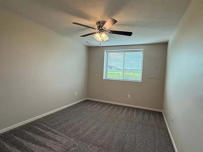 7013 Claystone Dr — Photo 18