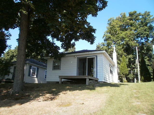 1st image of 10833 Cora Dr