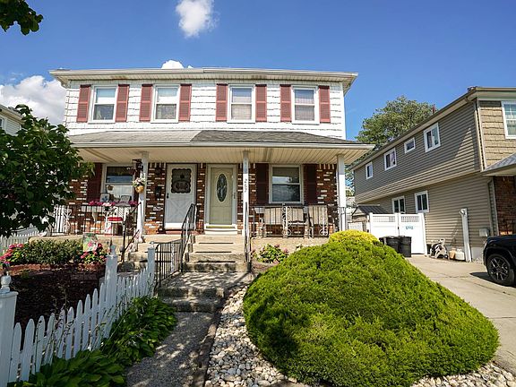 2nd image of 267 Cortelyou Ave
