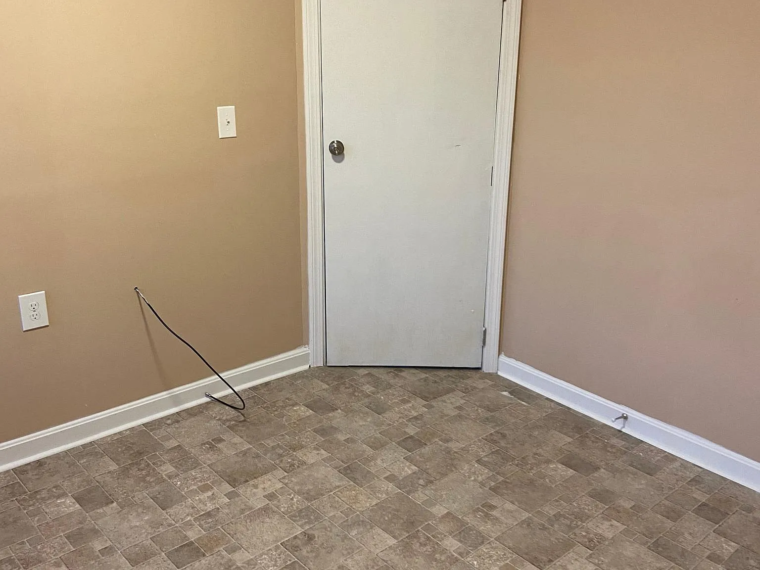2 bed, 850 sqft, $1,800 — Photo 4