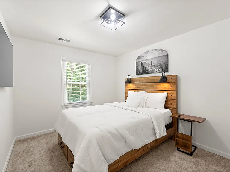 5044 Waterford Dr SW — Photo 17
