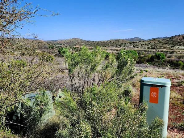 15760 E Broken Bit Rd, Mayer, AZ 86333