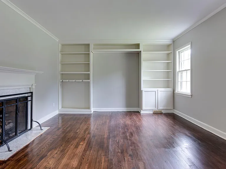 4207 Barfield Rd — Photo 26