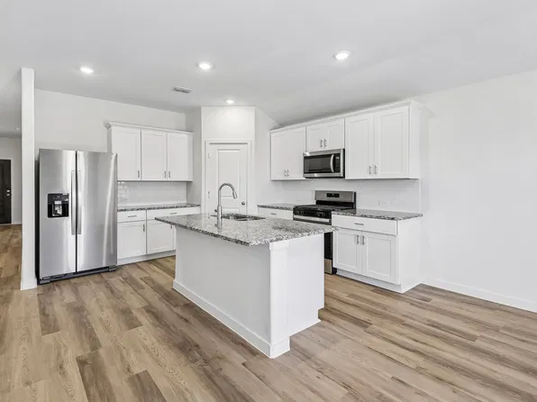 1757 Onion Creek Pl, Crandall, TX 75114