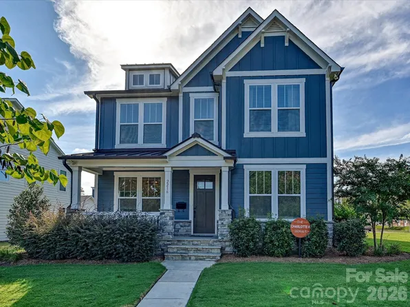 2216 Catalina Ave, Charlotte, NC 28206