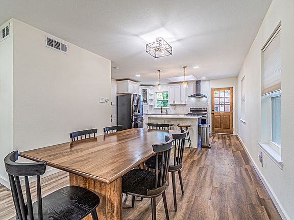 5th image of 11635 Sahara Way