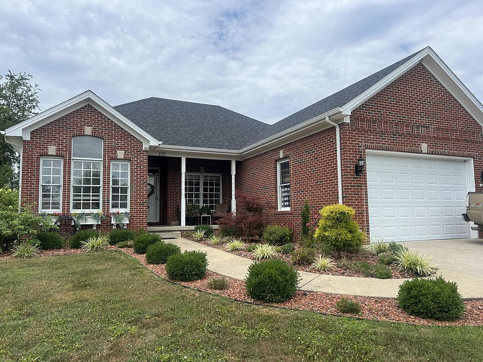 1st image of 172 Shady Oaks Dr