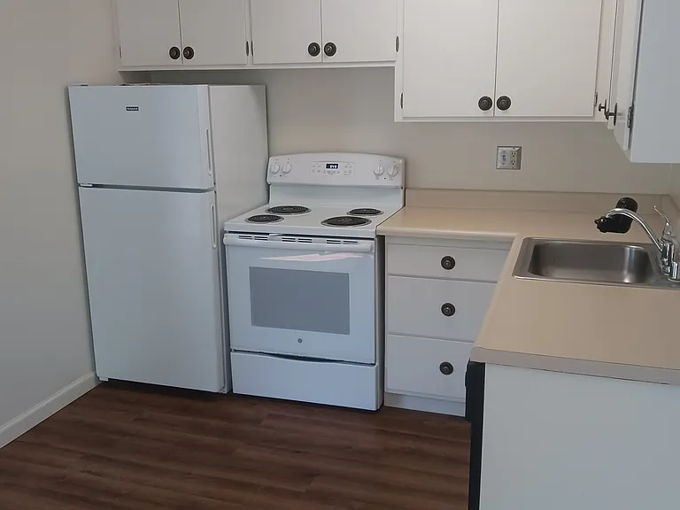 635 El Dorado Ave #101 — Photo 5