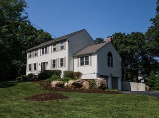 6 Deer Run Rd, North Easton, MA 02356