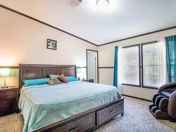 5th image of 1211 Scenic Dr