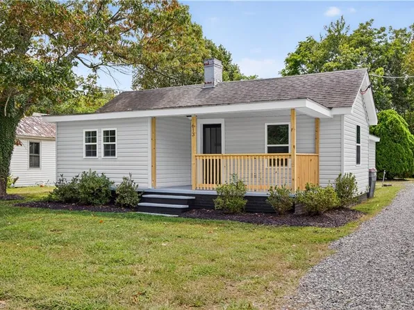 613 Thomas St, Reidsville, NC 27320