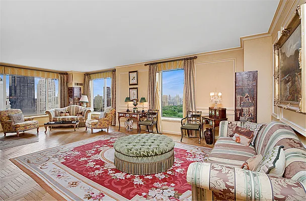 Sold by Douglas Elliman | media 18