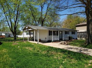 505 Chele Dr, Saint Charles, MO