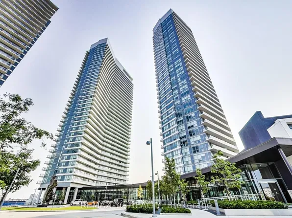 117 McMahon Dr #3905, Toronto, ON M2K 0E4