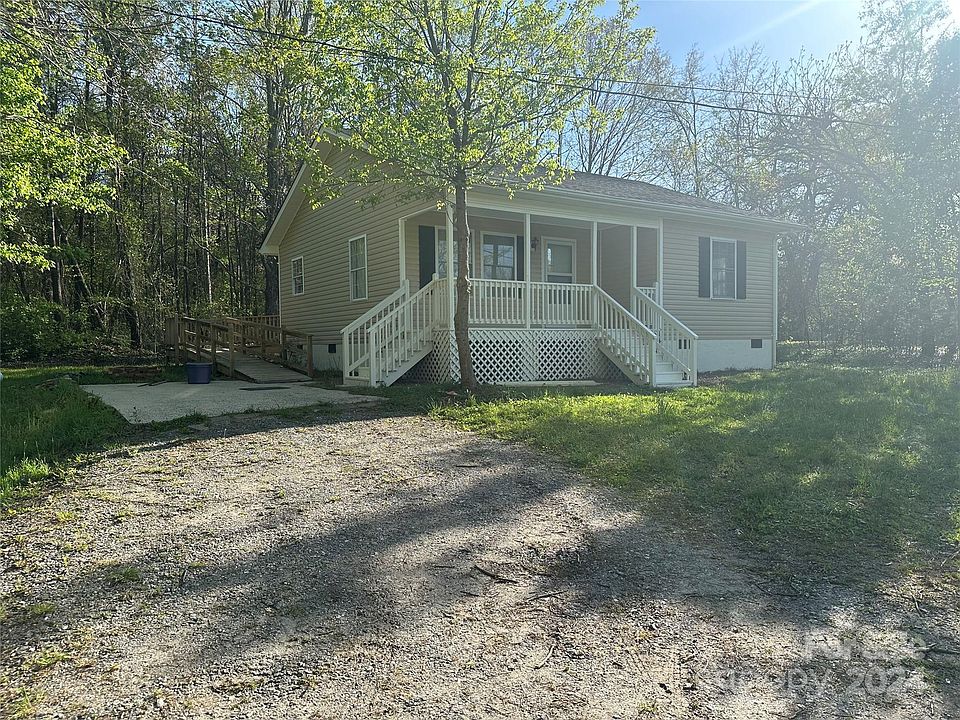 1st image of 209 Gravel Hill Ct