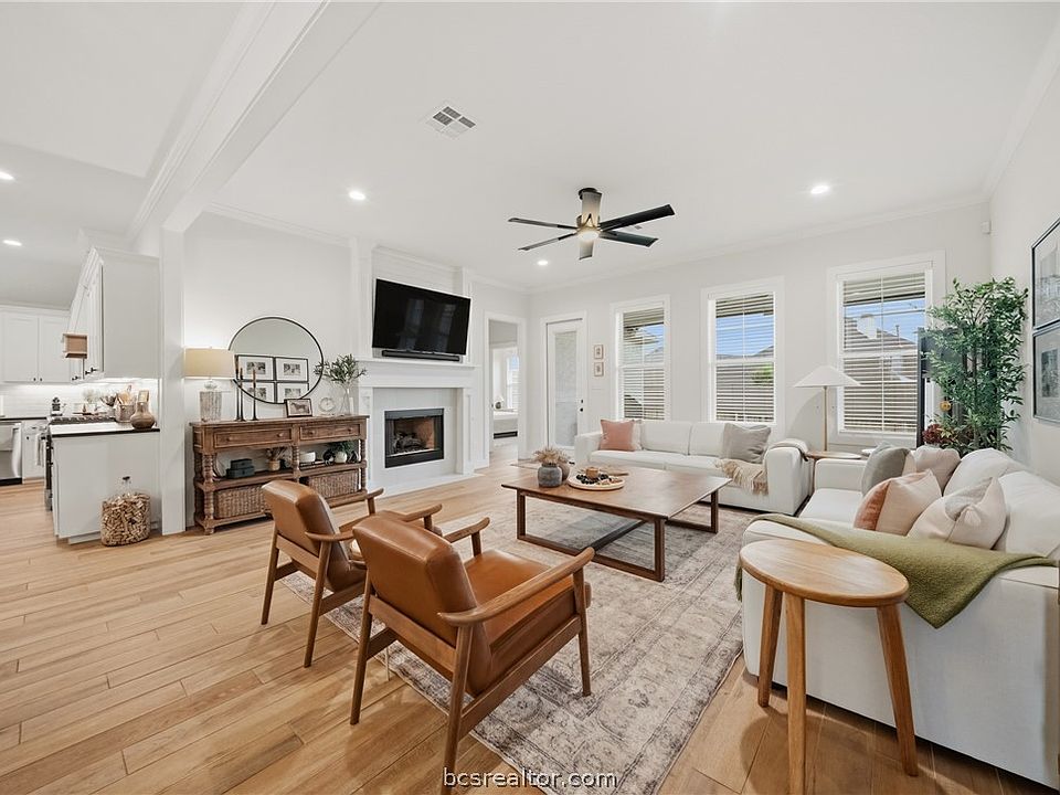 1st image of 3520 Fairhope Way