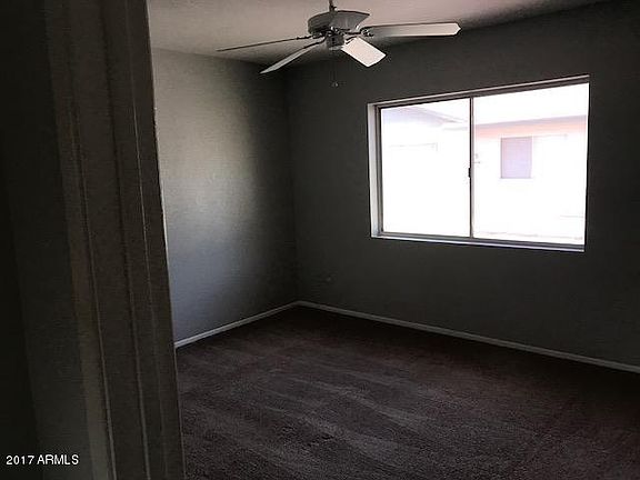 2nd image of 908 W Laguna Dr