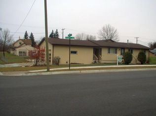 346 Summit Ave, Crookston, MN 56716