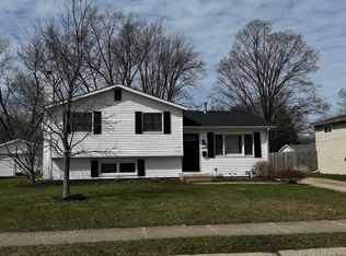 1809 Hass Dr, South Bend, IN 46635