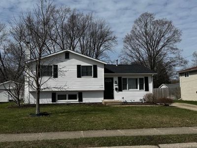 1809 Hass Dr, South Bend, IN, 46635