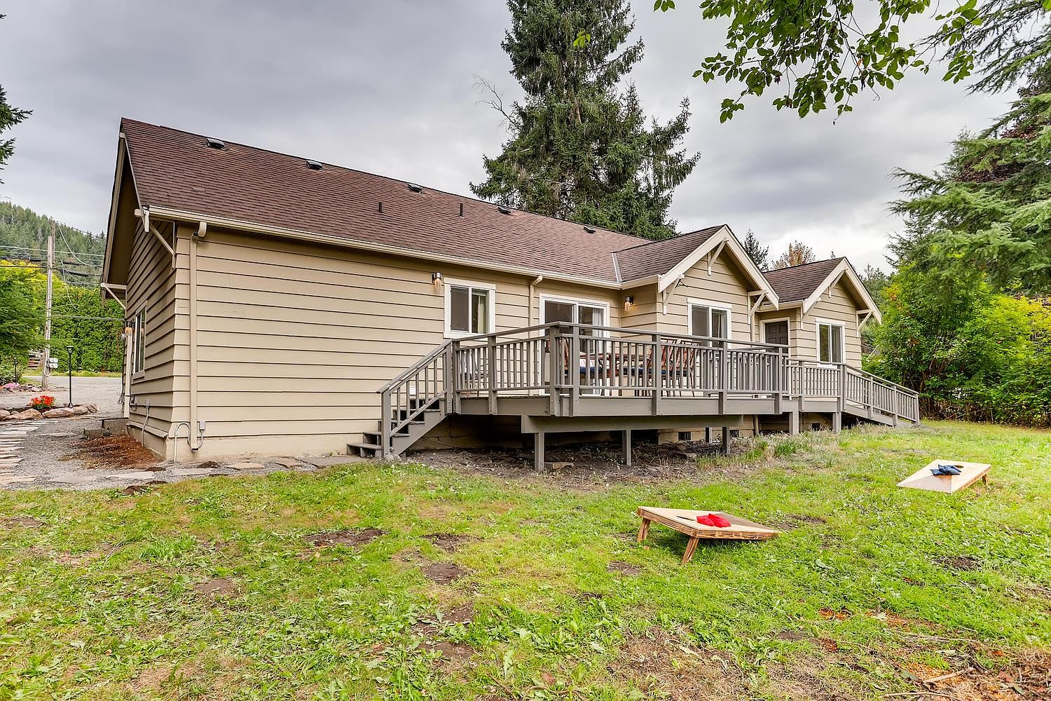 Fall City, WA 98024