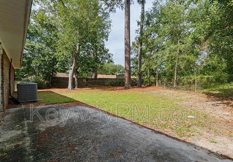 2631 Drayton Dr — Photo 21