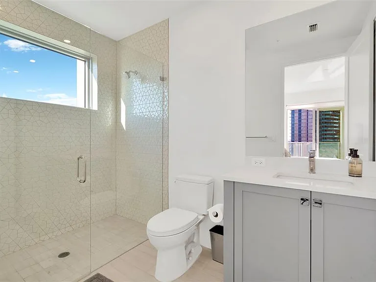 2910 W Barcelona St #1004 — Photo 31