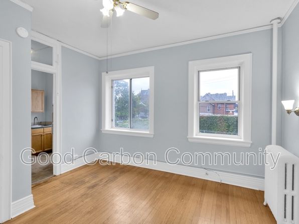 401 Delaware Ave #204