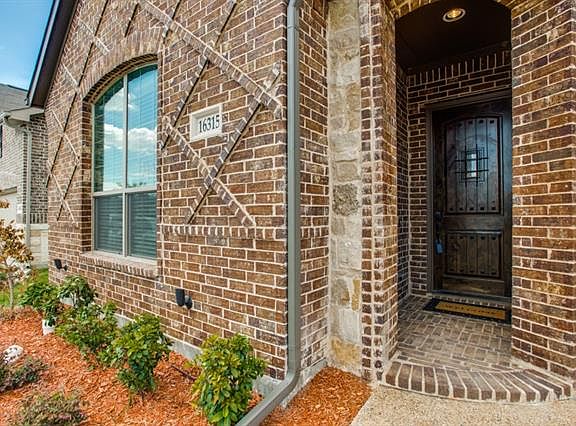 3rd image of 16315 Stillhouse Hollow Ct