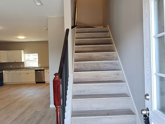 4th image of 9121 Cedarpark Ln #1