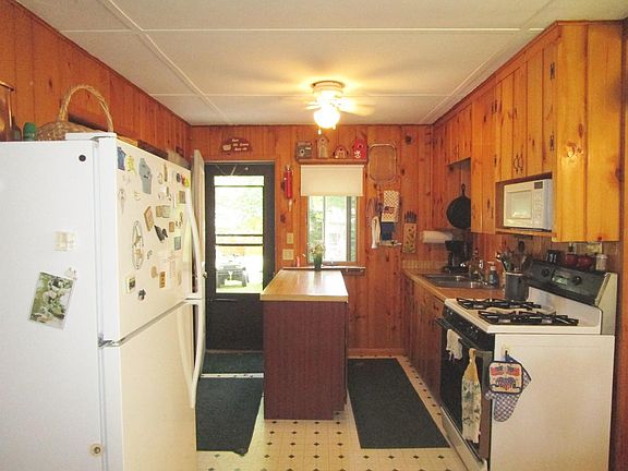 5th image of 3992N E POPKO CIR
