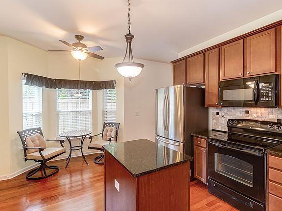 5th image of 2643 Hanford Mills Ln