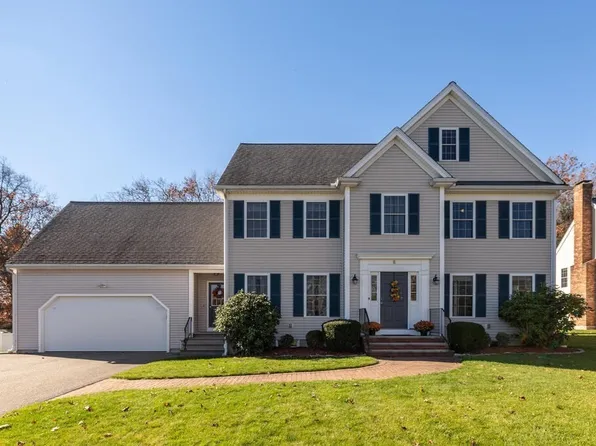 6 Sarah Ln, Maynard, MA 01754