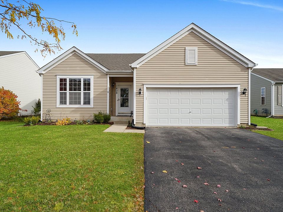 1st image of 1828 Sebastian Dr