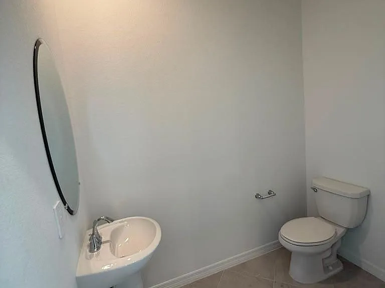 14804 Bluewater Rd — Photo 10