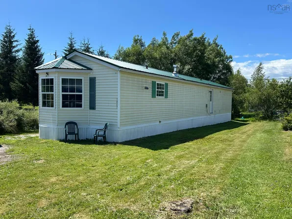 1001 Evans Way, Westville, NS B0K 2A0