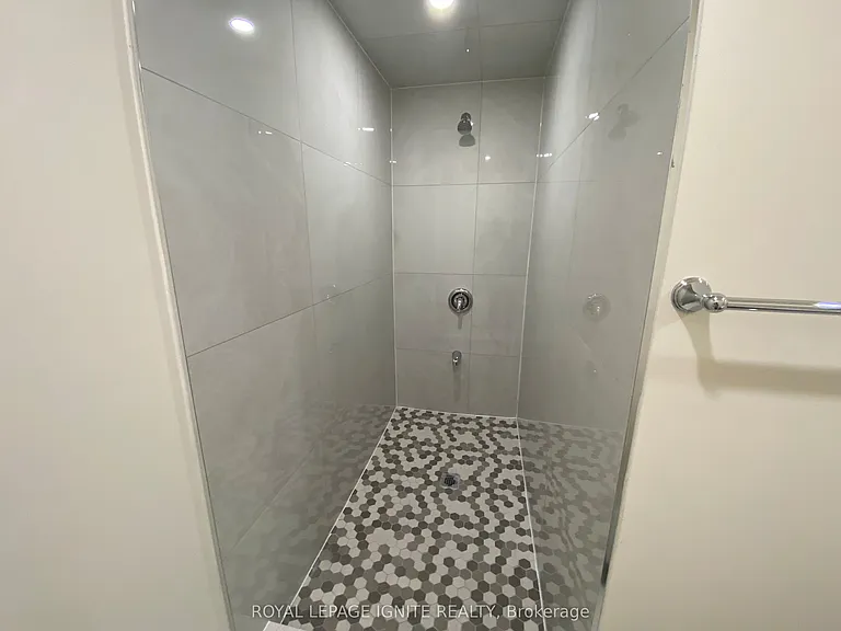89 Goodsway Trl #BASEMENT — Photo 15