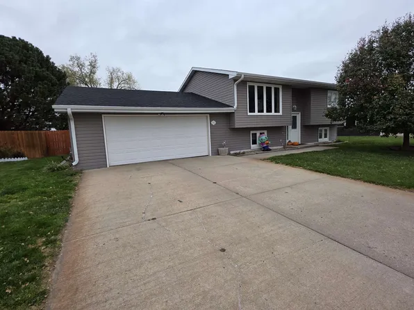 1603 E I STREET, Mccook, NE 69001