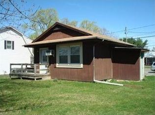 11 Reservoir Rd, Sunderland, MA 01375