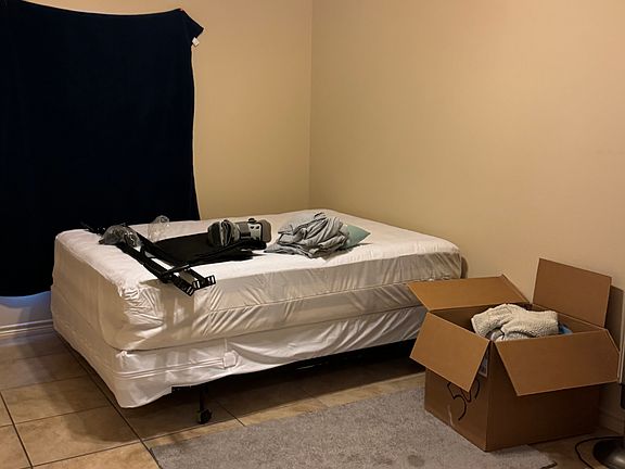 3rd image of 14133 E Cabana St #1032
