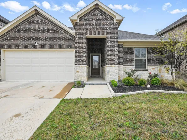 217 Kirwin Dr, Fort Worth, TX 76131